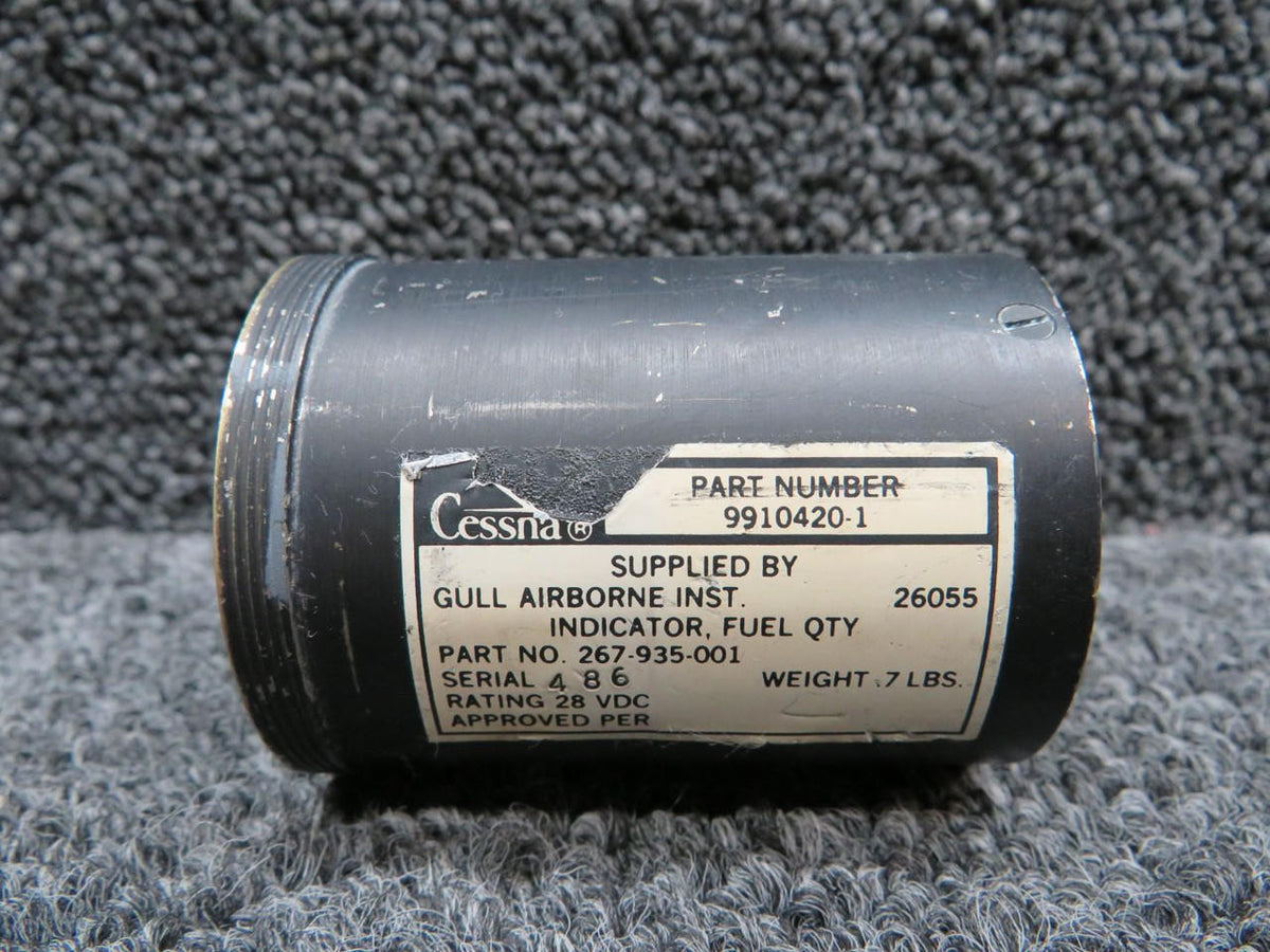Gull Airborne 267-935-001 (Alt: 9910420-1) Gull Airborne Fuel Quantity Indicator (Volts: 28)