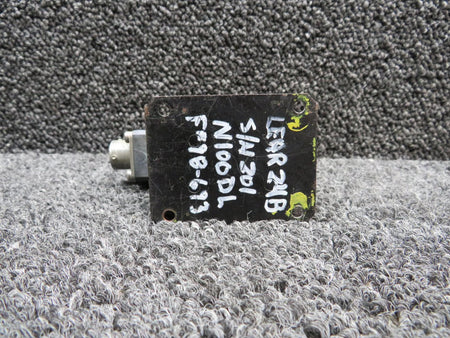 American Aerospace S201-800 American Aerospace Controls DC Current Level Detector (Volts: 28)