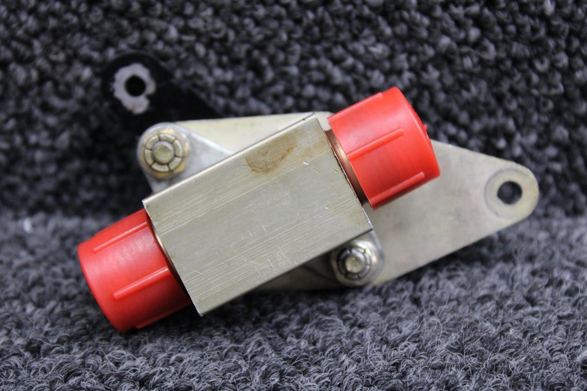 Cessna Aircraft Parts S-1903-1 Cessna 182P Fuel Shut Off Valve Assembly