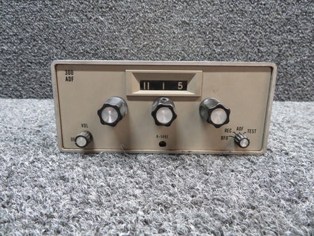 ARC 41240-0001 ARC R-546E Receiver with Modifications (Tan, Cracked Knob) (Core)