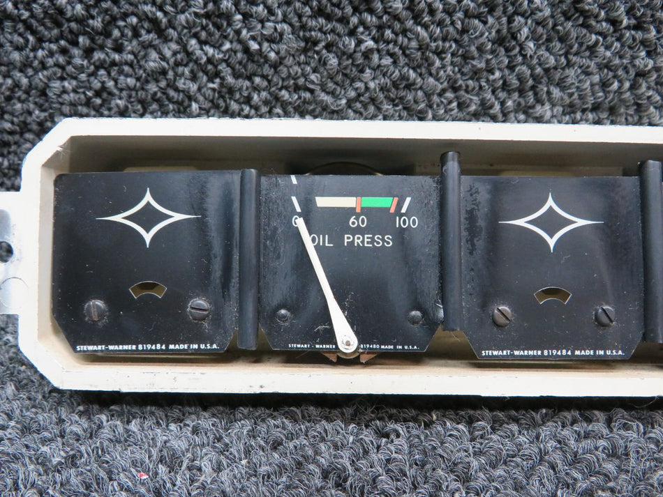 95241-002 Piper PA28R-200 Engine Gauge Cluster (Minus Probe) (Volts: 12)