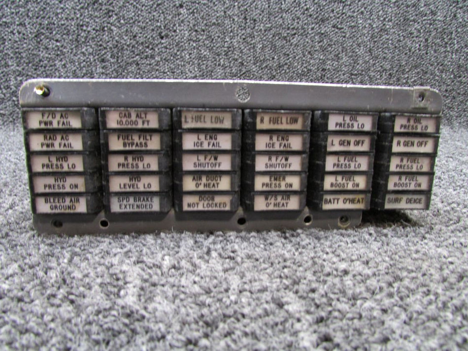 9912046-2 Cessna Annunciator Panel