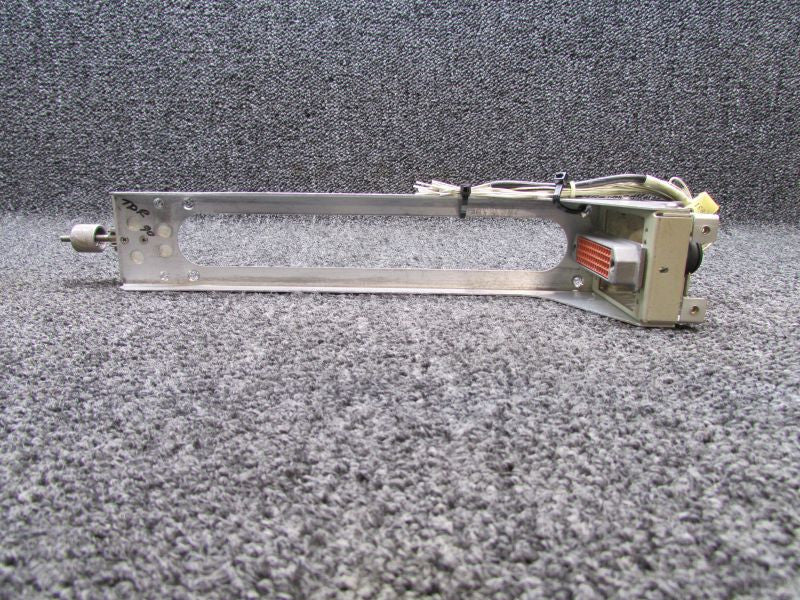 622-1194 Collins Avionics 390R-18 TDR-90 Mounting Tray