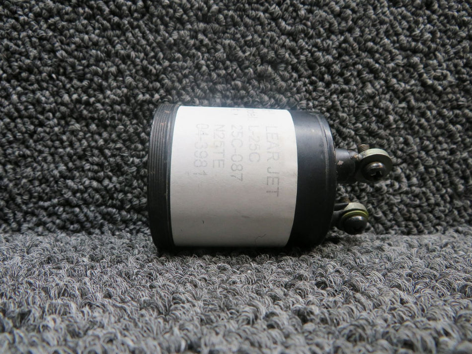 S-207-4 LearJet Exhaust Gas Temperature Indicator