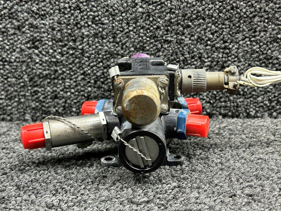 65680 ITT General Controls Thrust Reverser Hydraulic 3 Way Valve LH or RH