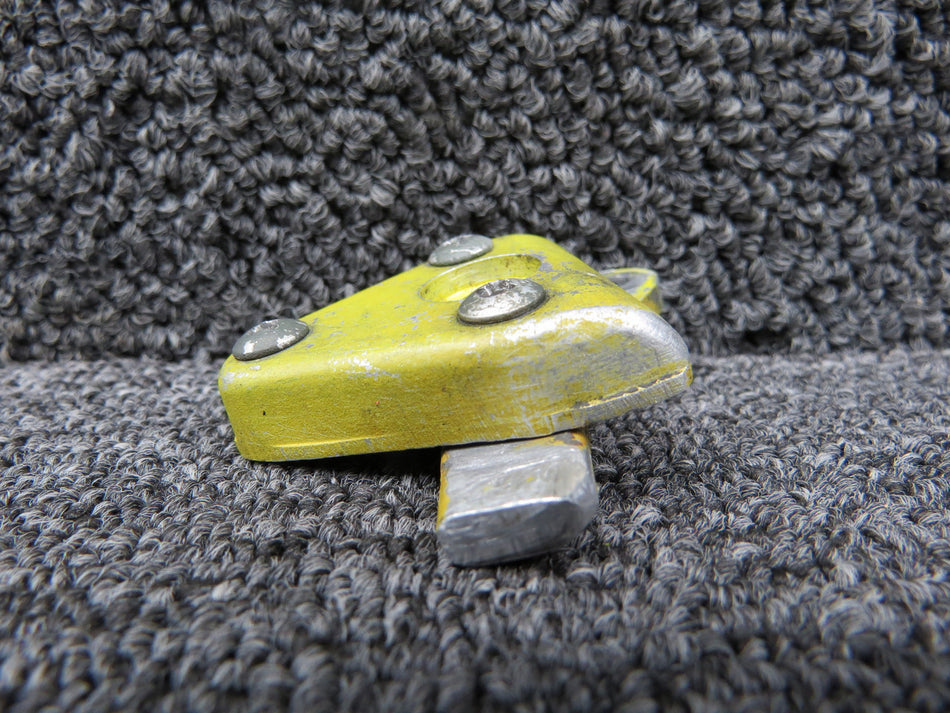 22615-000 Piper PA24-250 Cabin Door Lock Arm Assembly