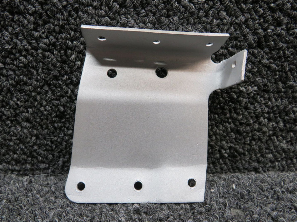 0712302-2 Cessna 210A Horizontal Stabilizer Hinge Bracket RH