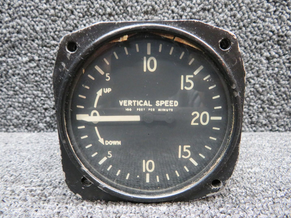 0411069-3 Pioneer Vertical Speed Indicator