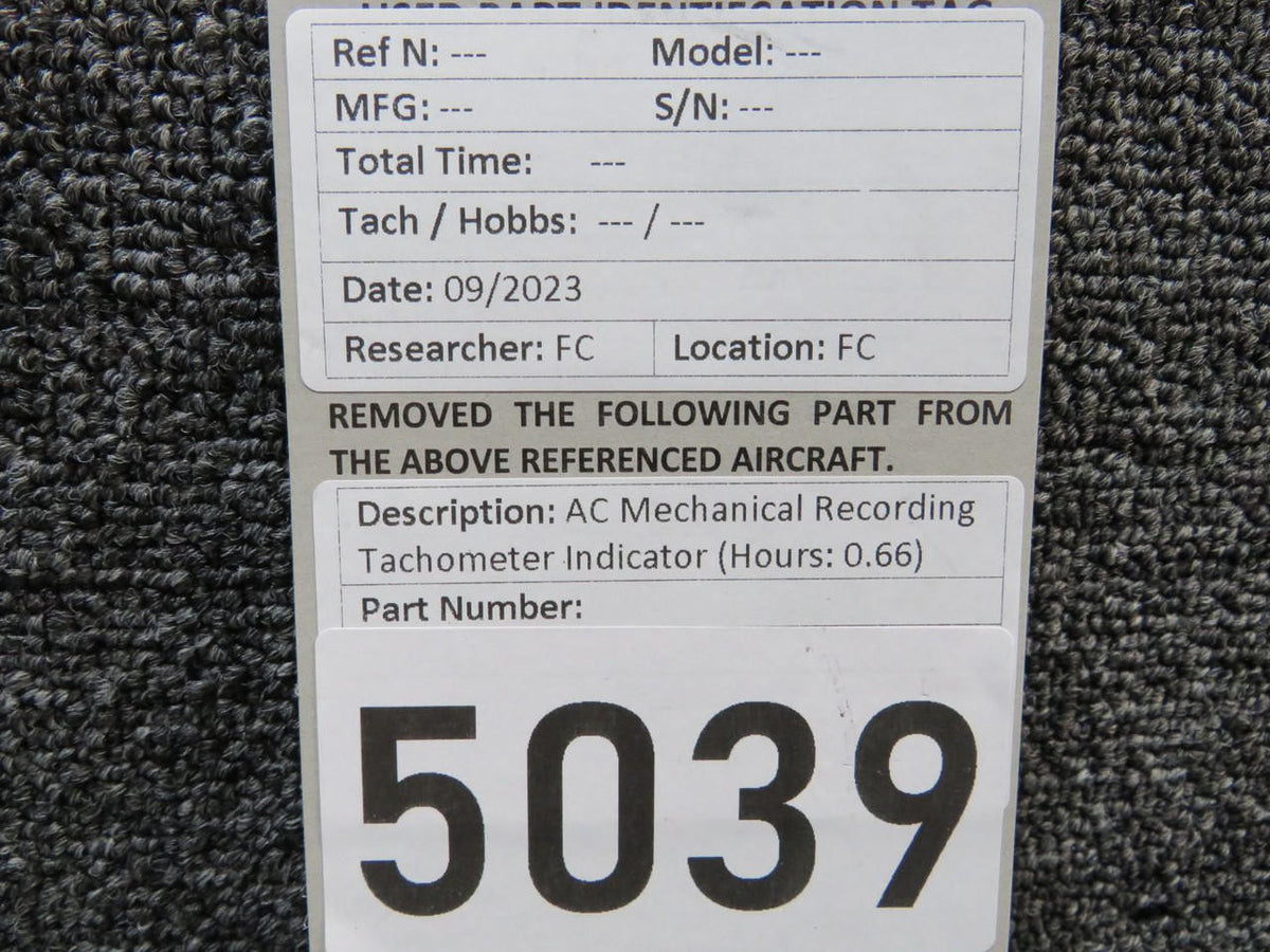 Mechanical Products AC Mechanical Recording Tachometer Indicator (Hours: 0.66) (Foggy Glass)