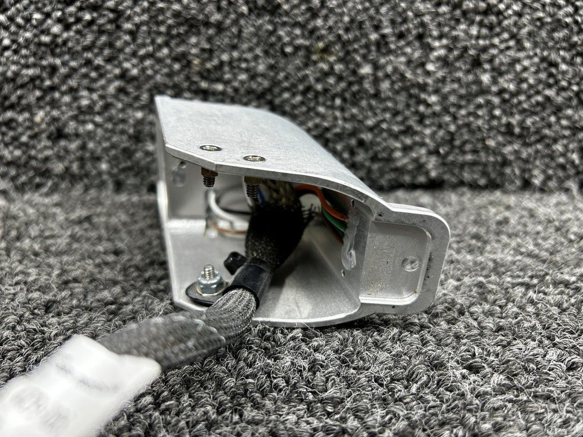 Whelen 01-0771170-09 Whelen 7117009 LED Wing Navigation Light (Minus Lens, Volts: 28)