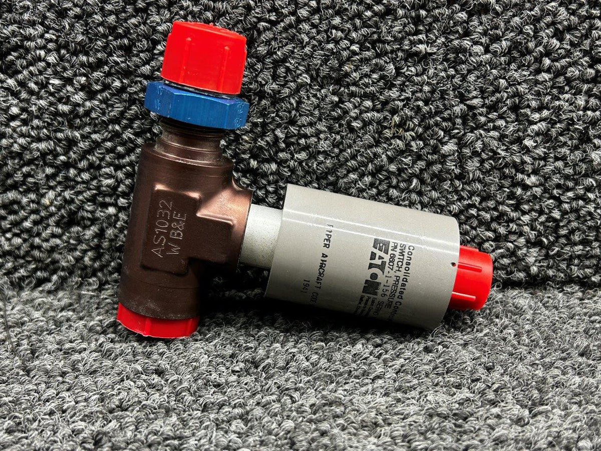 Eaton 6607-1-156 (Alt: 602-505) Eaton Wing Fuel Pressure Switch