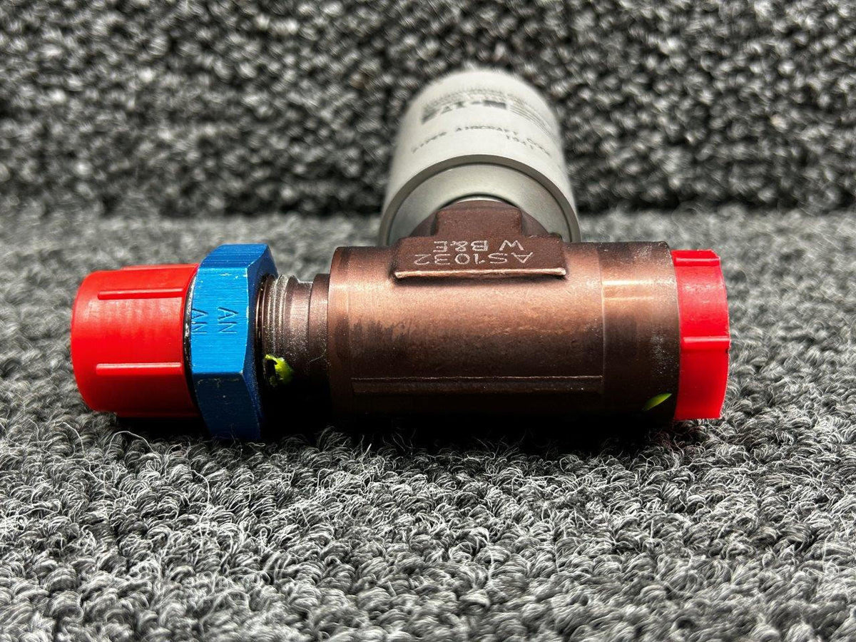 Eaton 6607-1-156 (Alt: 602-505) Eaton Wing Fuel Pressure Switch