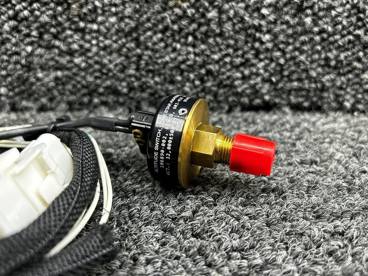 Lone Star Aviation 106890-002 (Alt: 602-458) Lone Star Aviation Altitude Solenoid Switch