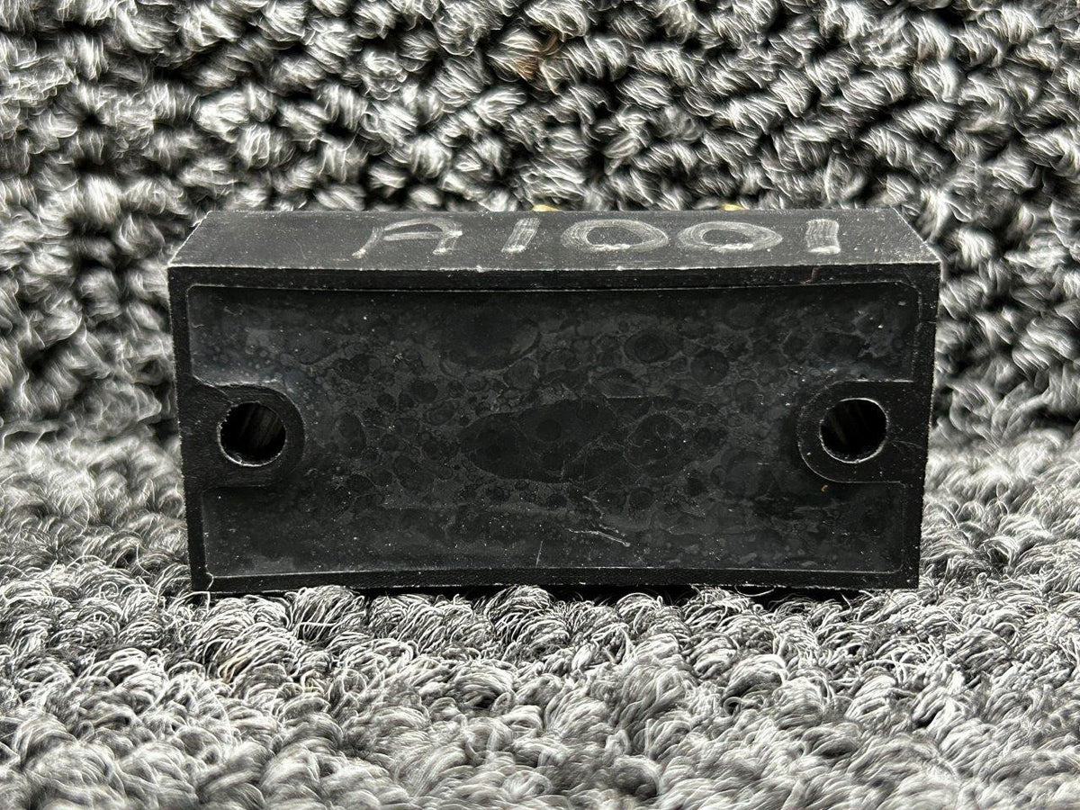 Lee Air 76390-502G252 Lee Air Inc Current Sensor Block