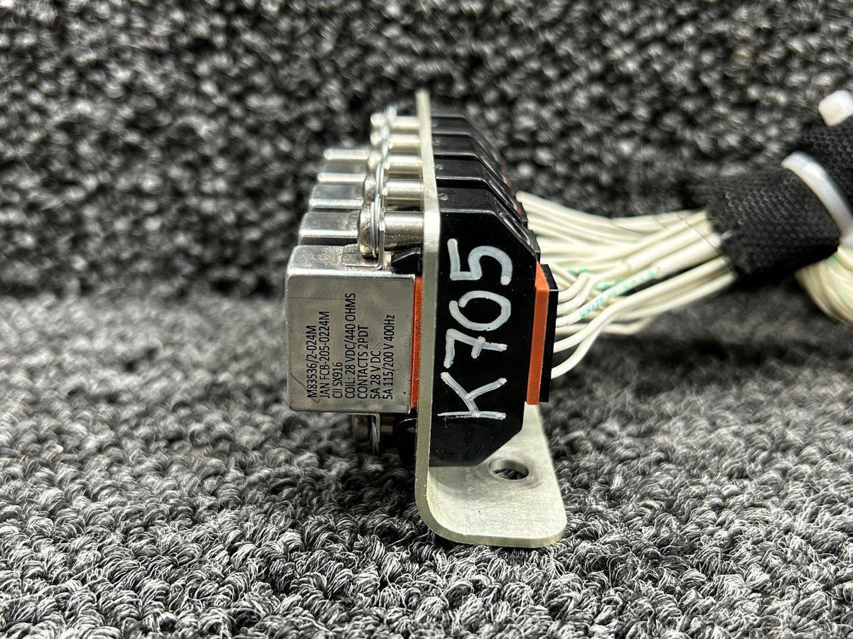 Piper Aircraft Parts 46F240034-002 Piper PA46-600TP Co-Pilot Circuit Breaker Relay Panel with Mount