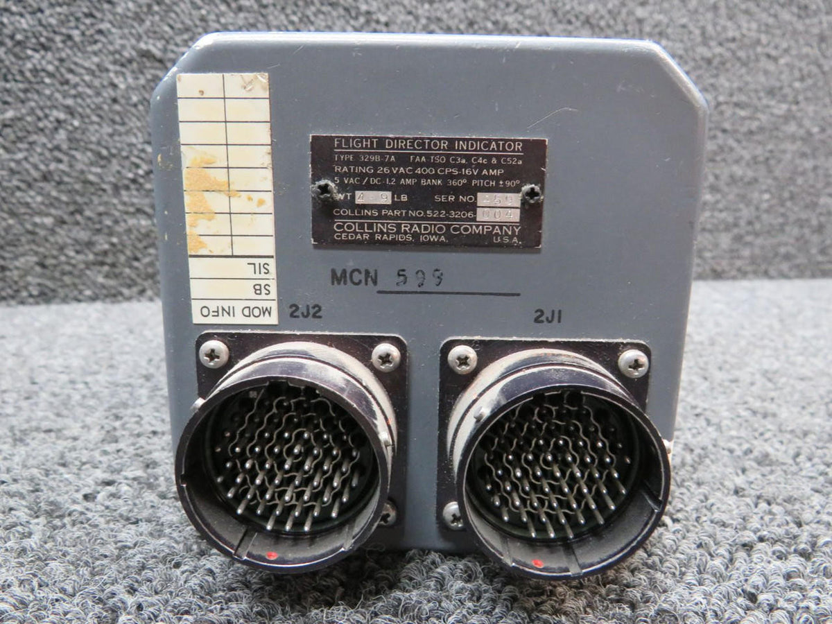 Collins 552-3206-004 Collins 329B-7A Flight Director Indicator (26V) (Missing Knobs)
