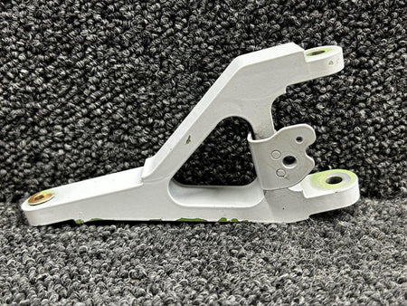 Piper Aircraft Parts 46W32A007-001 Piper PA46-600TP Lower Main Gear Torque Link LH (Damaged)