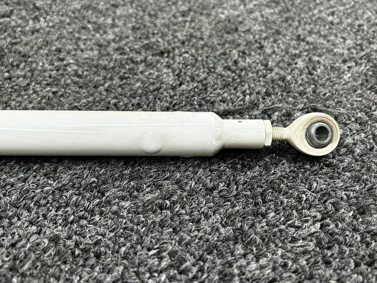 Piper Aircraft Parts 82977-005 Piper PA46-600TP Outboard Flap Interconnect Rod Assembly LH or RH