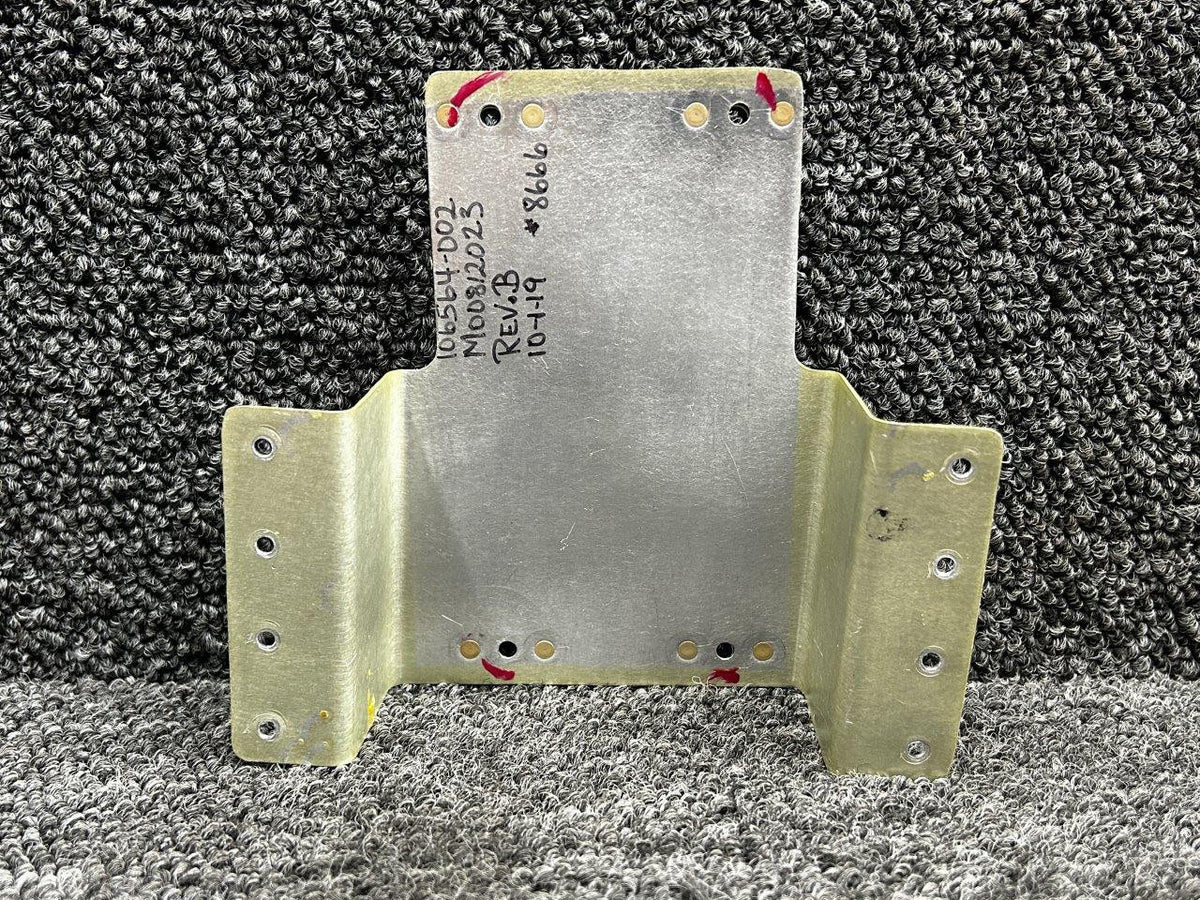 Piper Aircraft Parts 106564-002 Piper PA46-600TP Aft Fuselage Autopilot Bracket