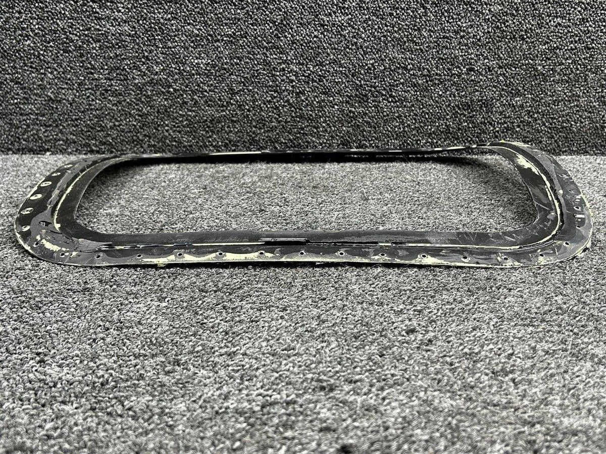 Piper Aircraft Parts 84685-002 Piper PA46-600TP Center Cabin Window Retainer RH