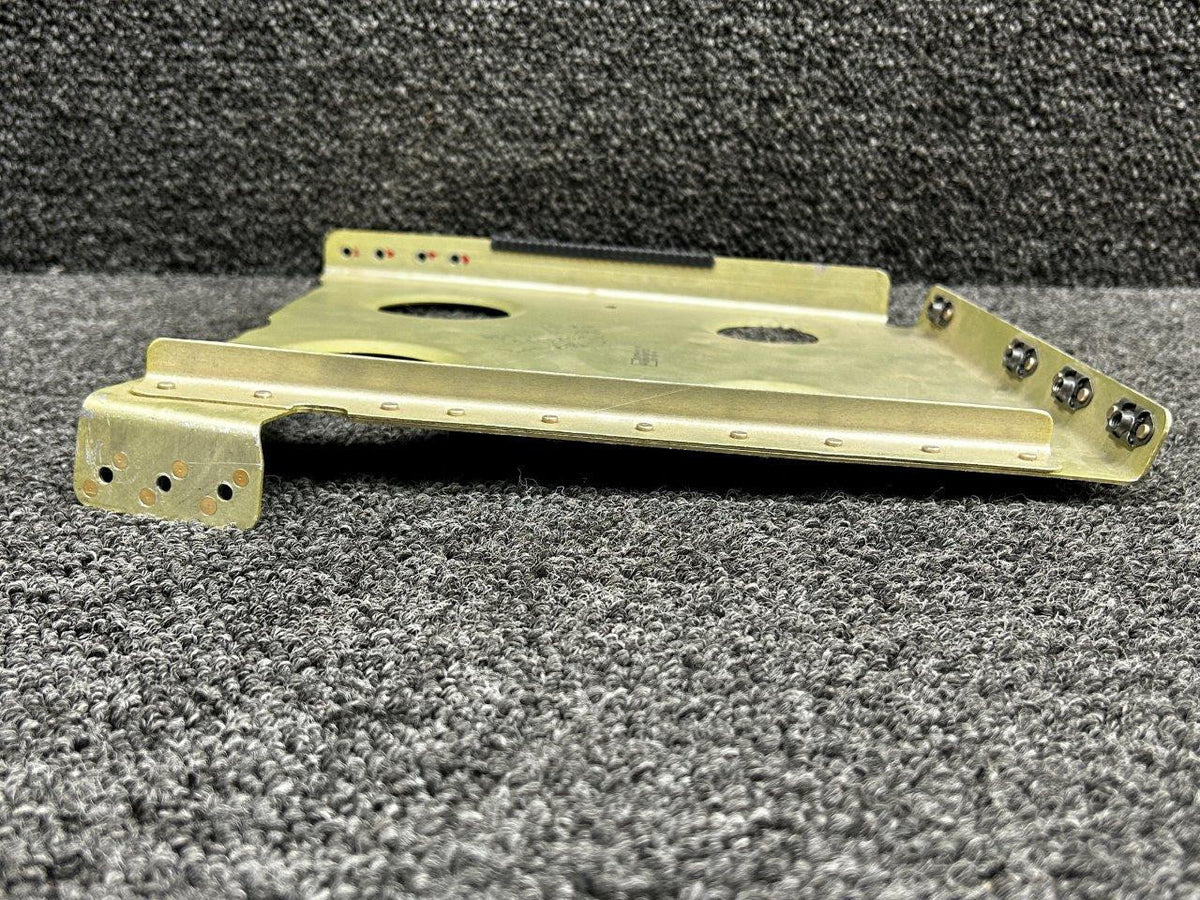 Piper Aircraft Parts 83959-011 Piper PA46-600TP Air Conditioning Condenser Support