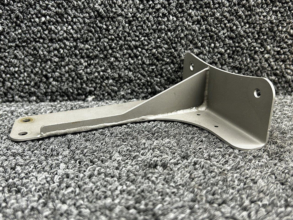 Pratt and Whitney 46P760001-001 Pratt & Whitney PT6A-42A Engine Control Support Bracket