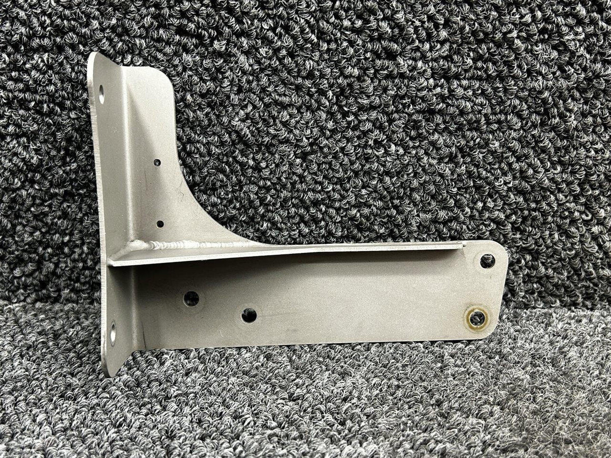 Pratt and Whitney 46P760001-001 Pratt & Whitney PT6A-42A Engine Control Support Bracket