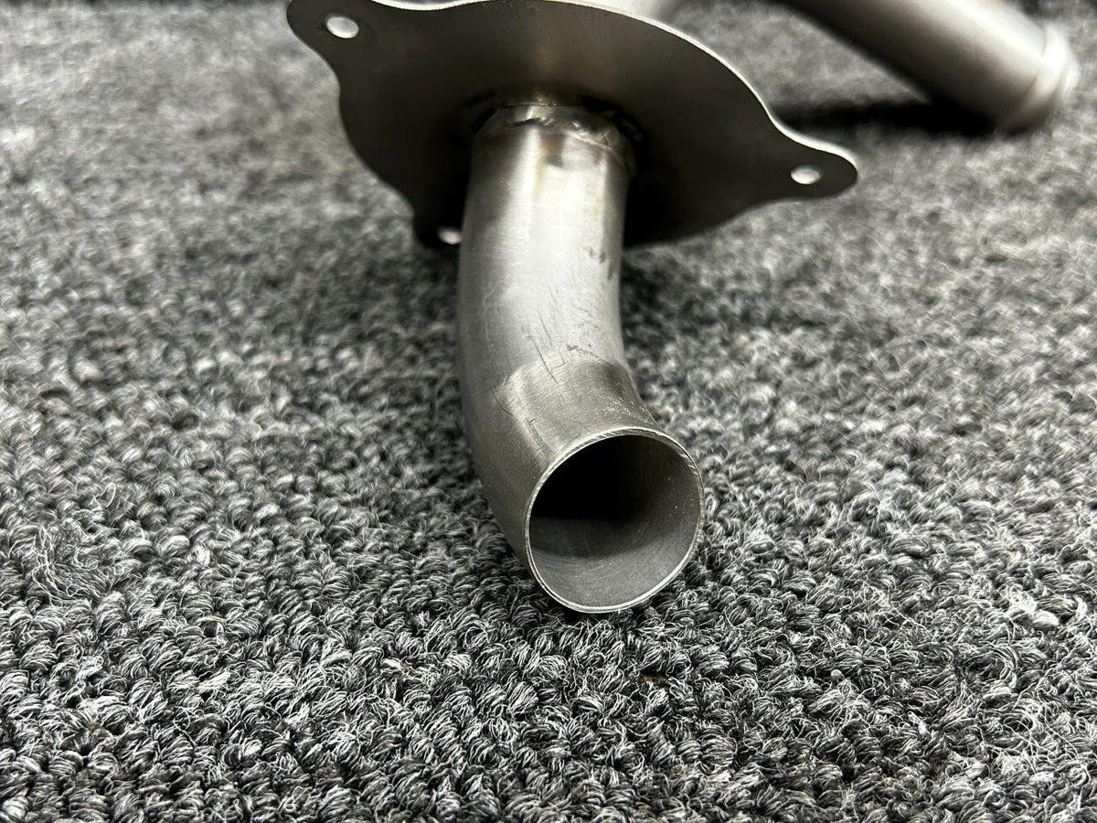 Piper Aircraft Parts 101596-002 Piper PA46-600TP Wing Routing Tube