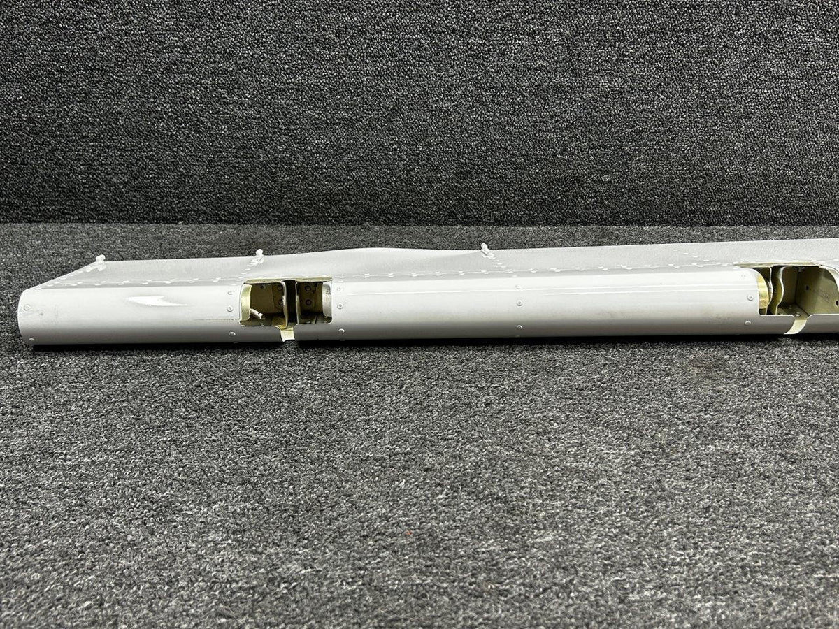 Piper Aircraft Parts 46W43A001-005 Piper PA46-600TP Aileron Assembly LH (Minor Damage)