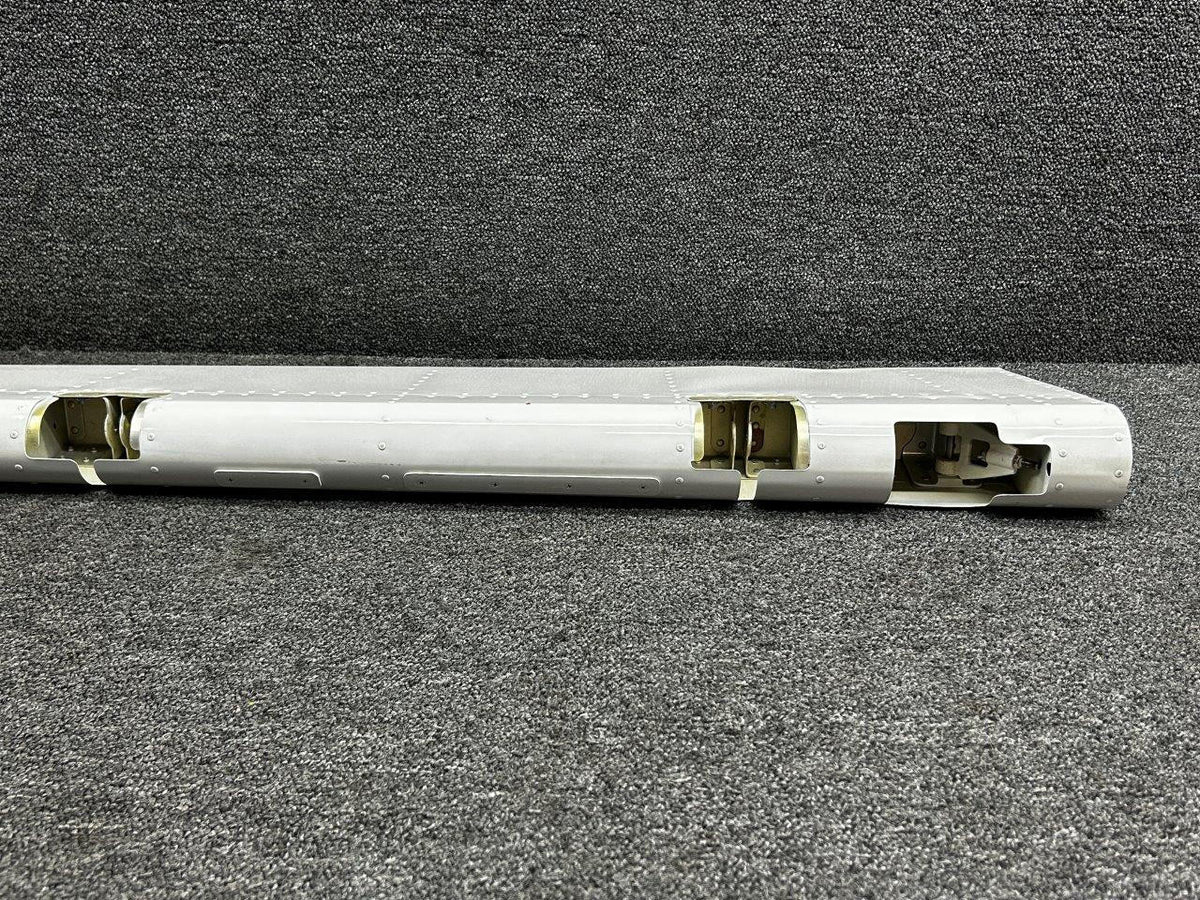 Piper Aircraft Parts 46W43A001-005 Piper PA46-600TP Aileron Assembly LH (Minor Damage)