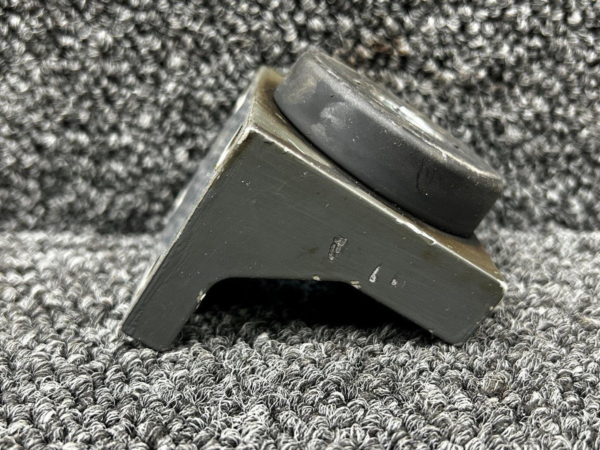 Lycoming Aircraft Engines & Parts C593-3, C653-2 Lycoming IO-540-AE1A5 Forward Engine Mount with Rubber Mount