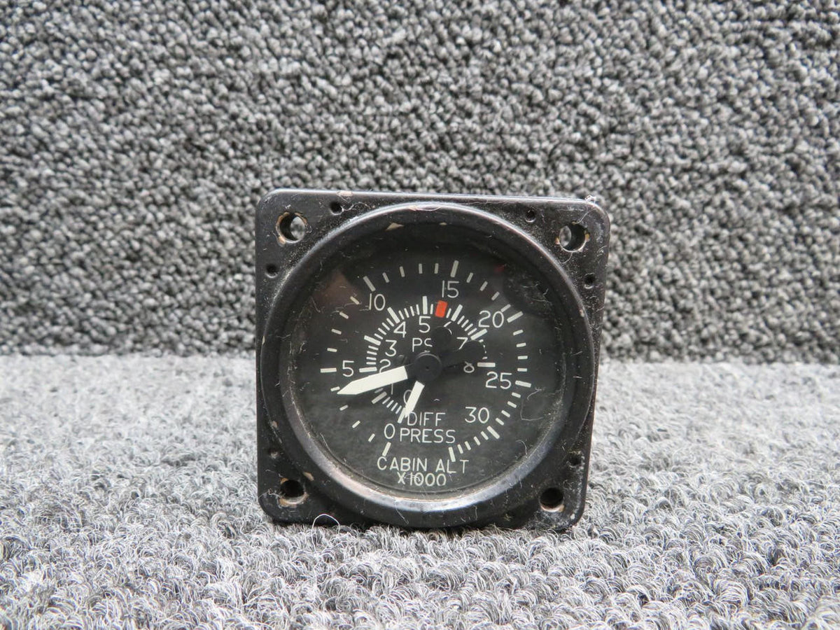 United Instruments 3000-J37 United Instruments Cabin Altitude and Diff Pressure Guage Indicator