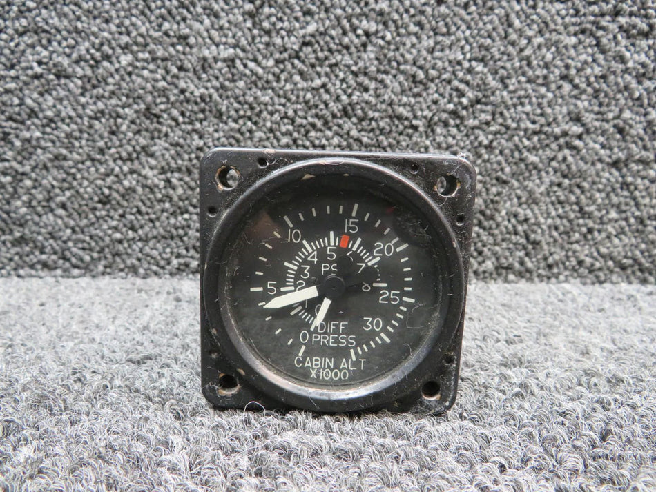 United Instruments 3000-J37 United Instruments Cabin Altitude and Diff Pressure Guage Indicator