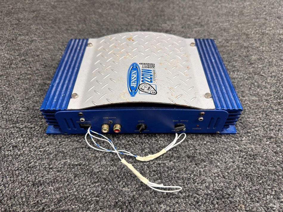 Jensen XA 1120 Jensen 220-Watt 3-2-1 Channel Bridgeable Amplifier (Minus Connectors)