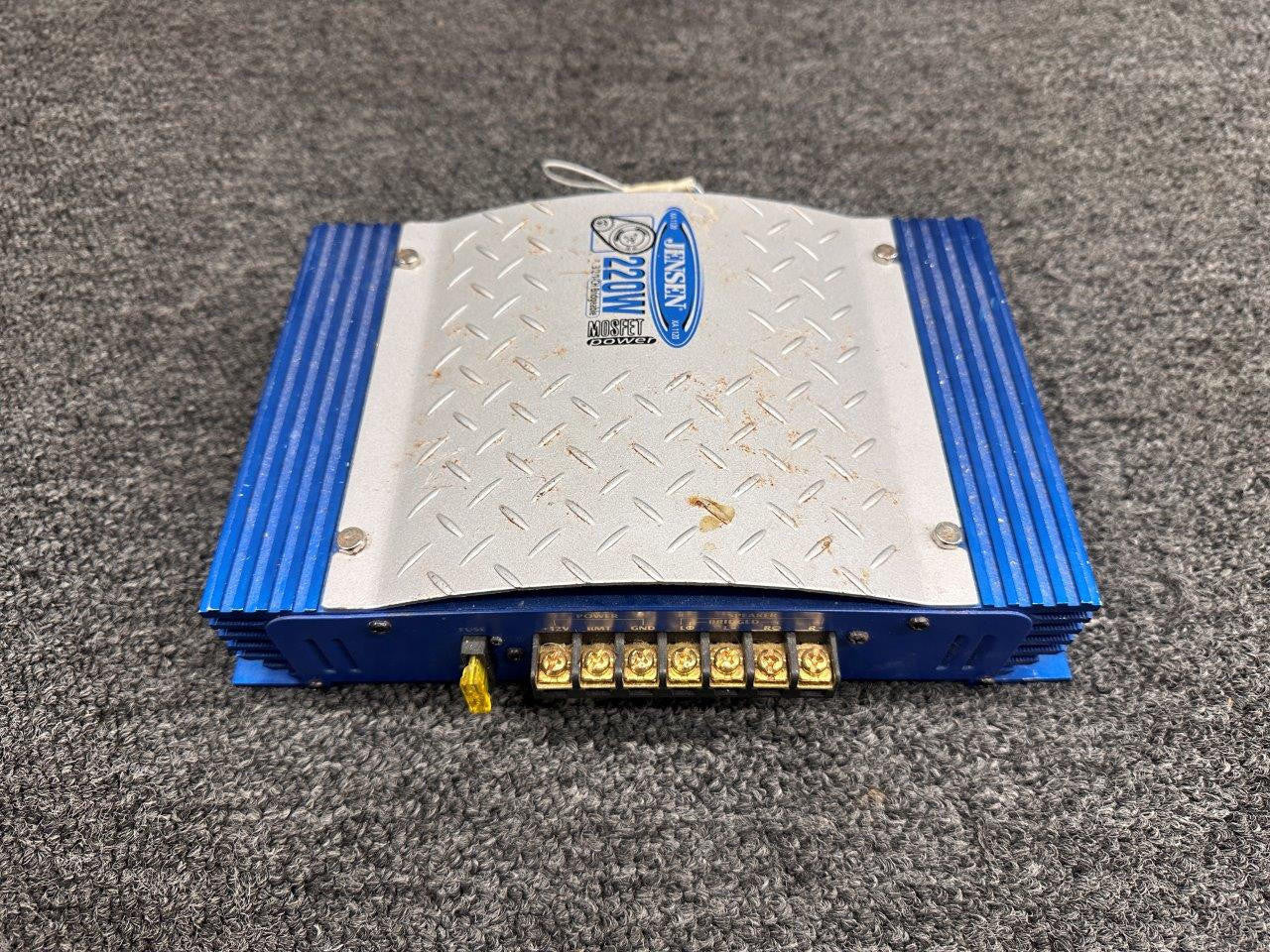 XA 1120 Jensen 220-Watt 3-2-1 Channel Bridgeable Amplifier (No