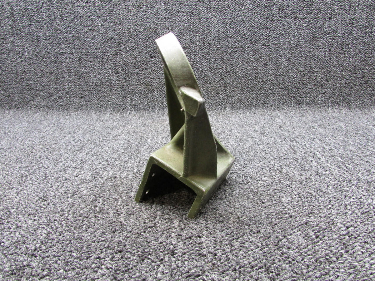 Cessna Aircraft Parts 5054002-5 (Cast: 5054002-483) Cessna 421 Engine Mount Bracket LH