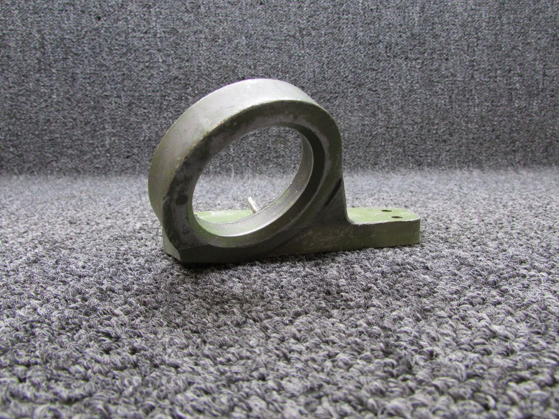 Continental Motors  0851203-12 Continental Fitting Engine Mount Forward RH
