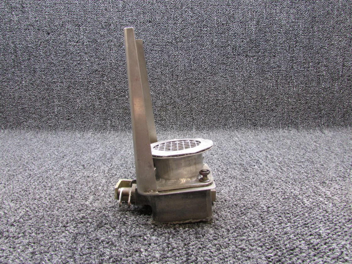Piper Aircraft Parts 2431T100-3 (Alt: 592-631) Piper Aero Space Shut Off Valve with Bracket