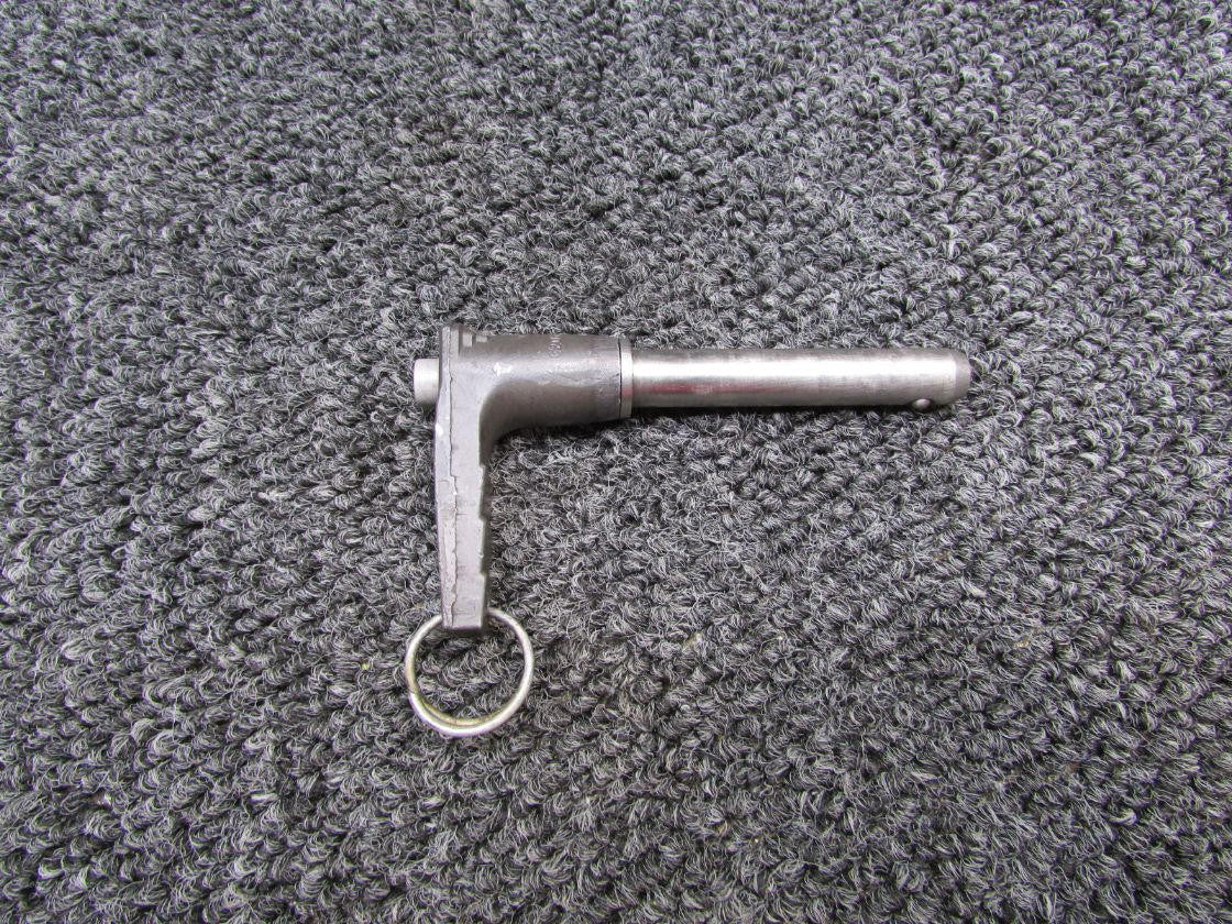 Hartwell 62060/LG6CL1820 Cessna 208B Hartwell Lockwell Push Release Pin (Pointed)