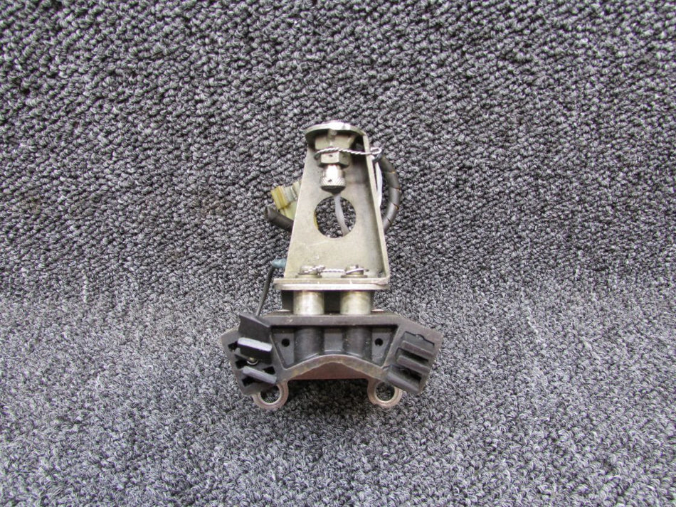 758-273 (Use: 763-855) Piper Rapco Brush Block Assembly (Broken Blocks)