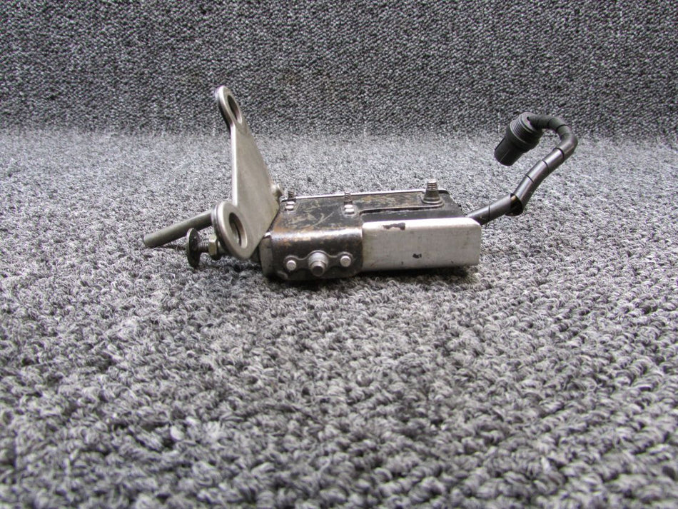 49532-002, 3011543A Piper PA-31T Beta Switch Cover Assembly with Angle, Bracket