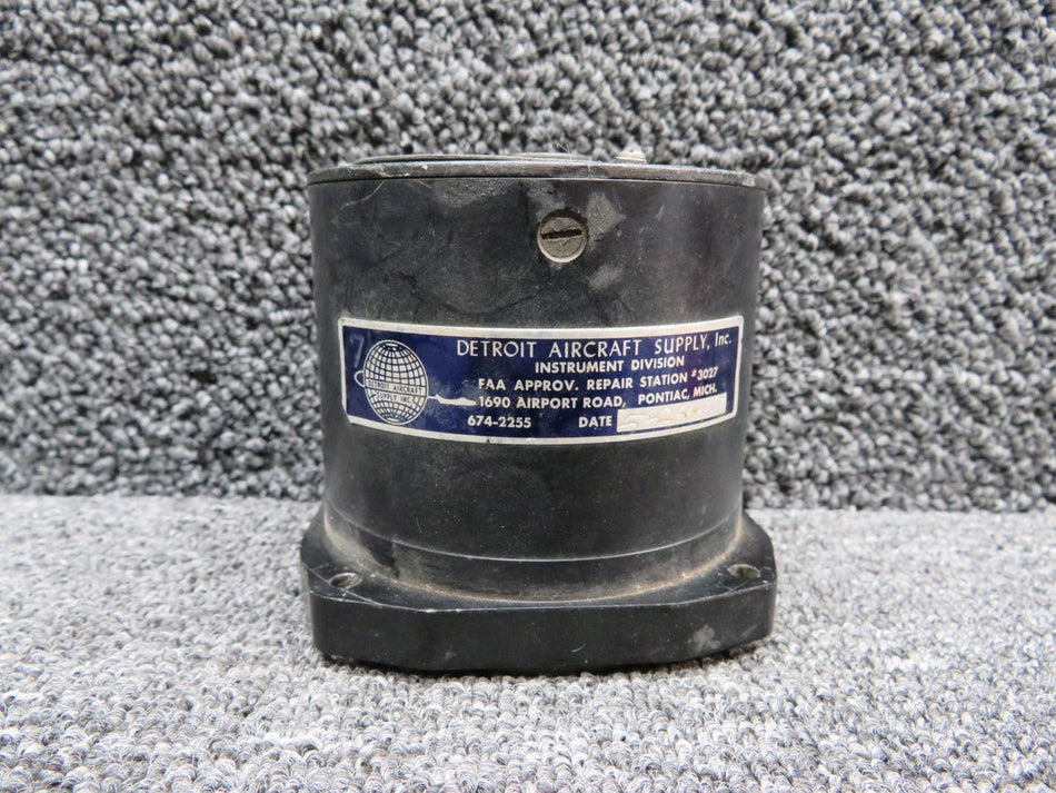 31-55-17 (Alt: AN5772-1A) Ranco Fuel Pressure Indicator