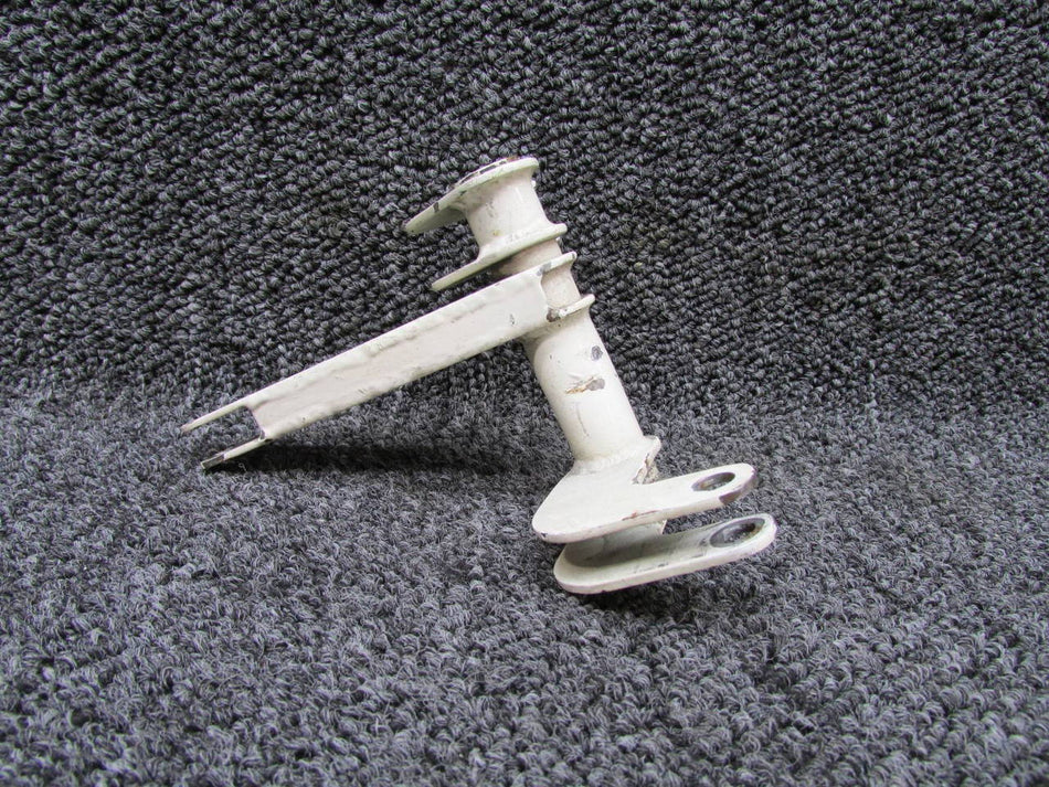 82905-011 Piper PA46-350 Flap Bellcrank Assembly RH