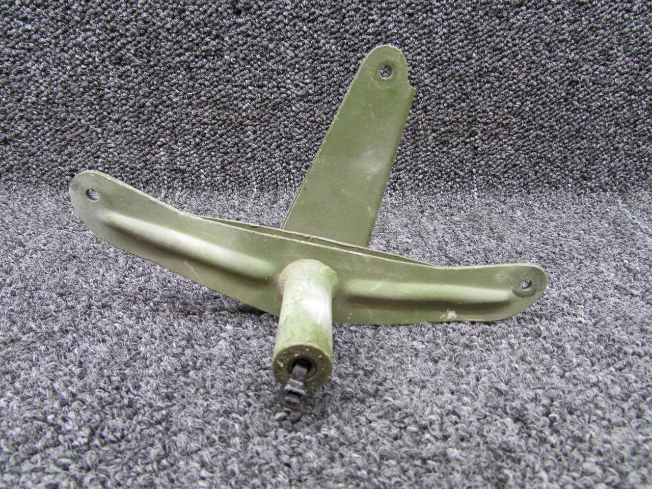 0523535 Cessna 172 Flap Bellcrank Assy LH – BAS Part Sales