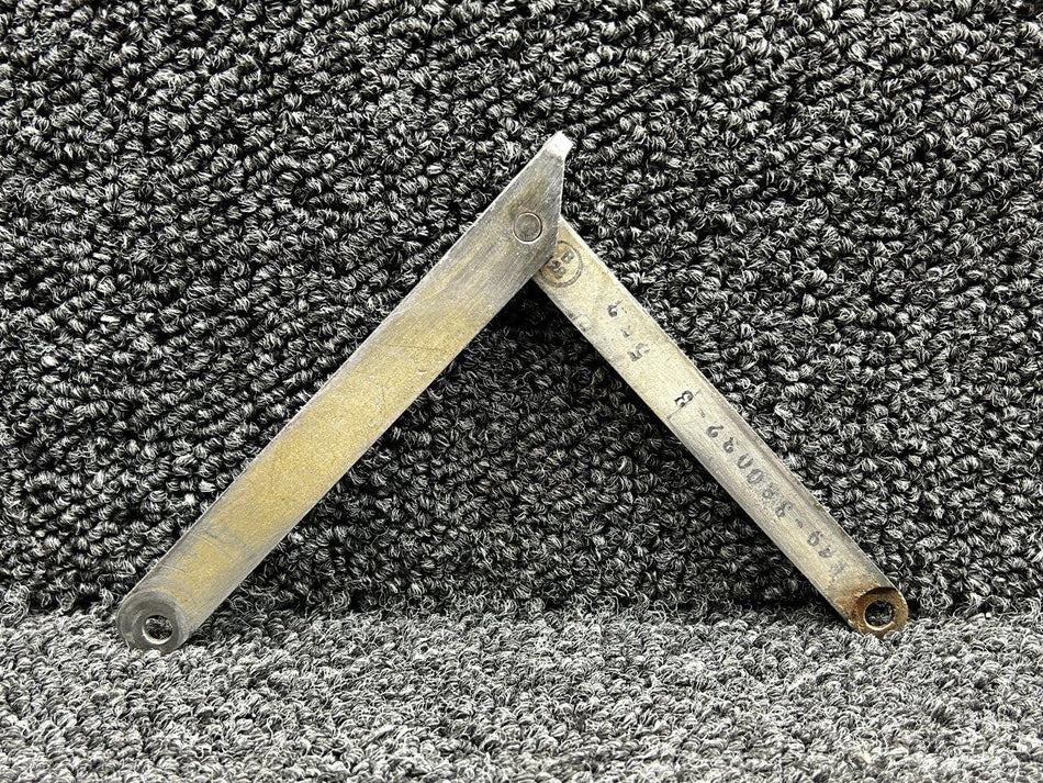 169-380032-1 (Use: 169-380032-7) Beechcraft C23 Cabin Door Stop RH