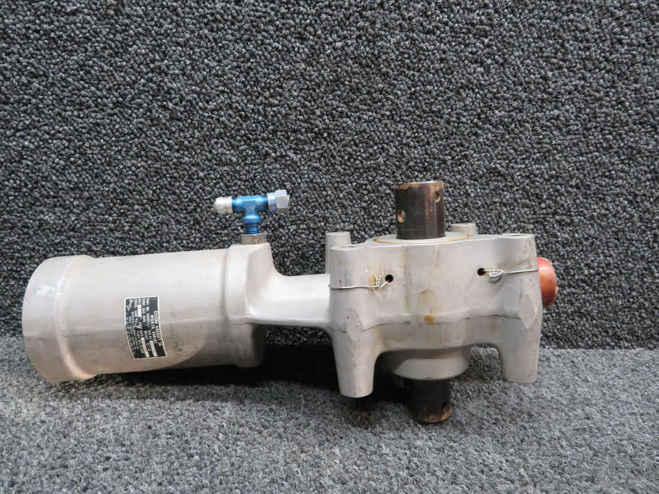 1580003-1 Cessna 337 Ozone Main Landing Gear Actuator