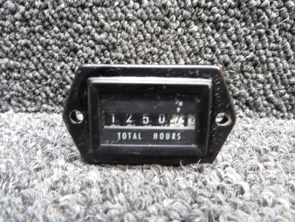 C664503-0101 Cessna Total Hours Indicator (Hours: 1250.7)