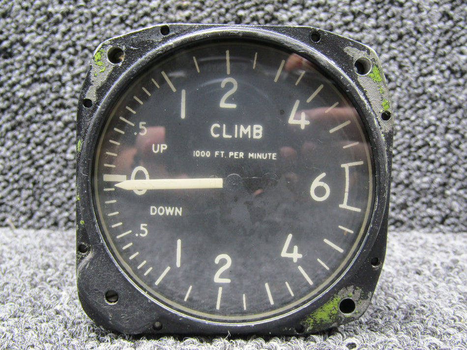 AC-133 Karnish Rate of Climb Indictor (Foggy Glass)