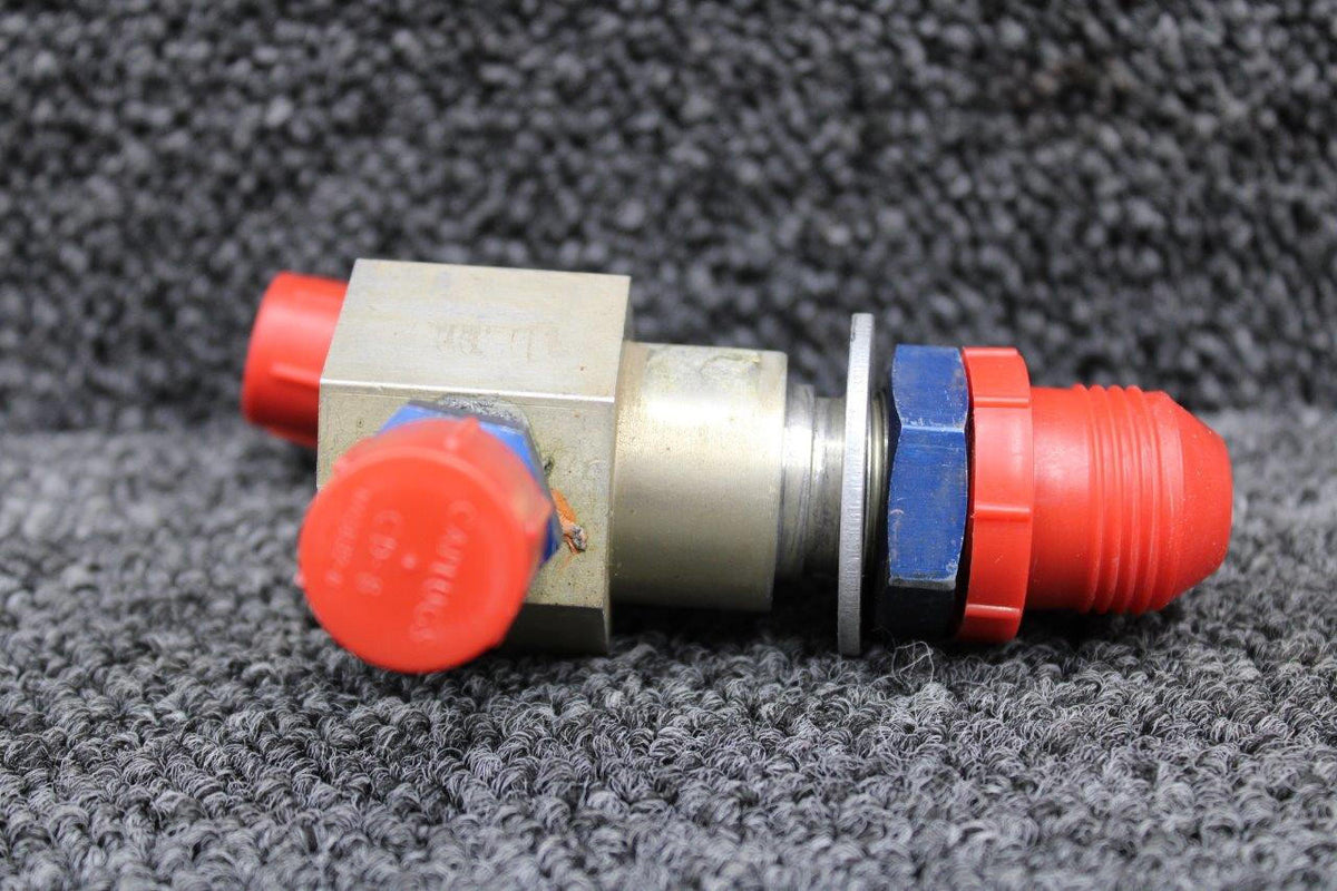 Cessna Aircraft Parts 1516219-1 Cessna T337G Fuel Line Reducer Tee LH