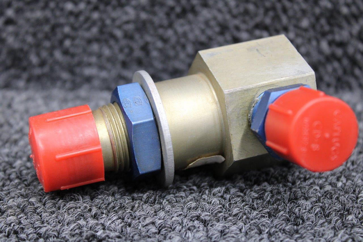 Cessna Aircraft Parts 1516219-2 Cessna T337G Fuel Line Reducer Tee RH